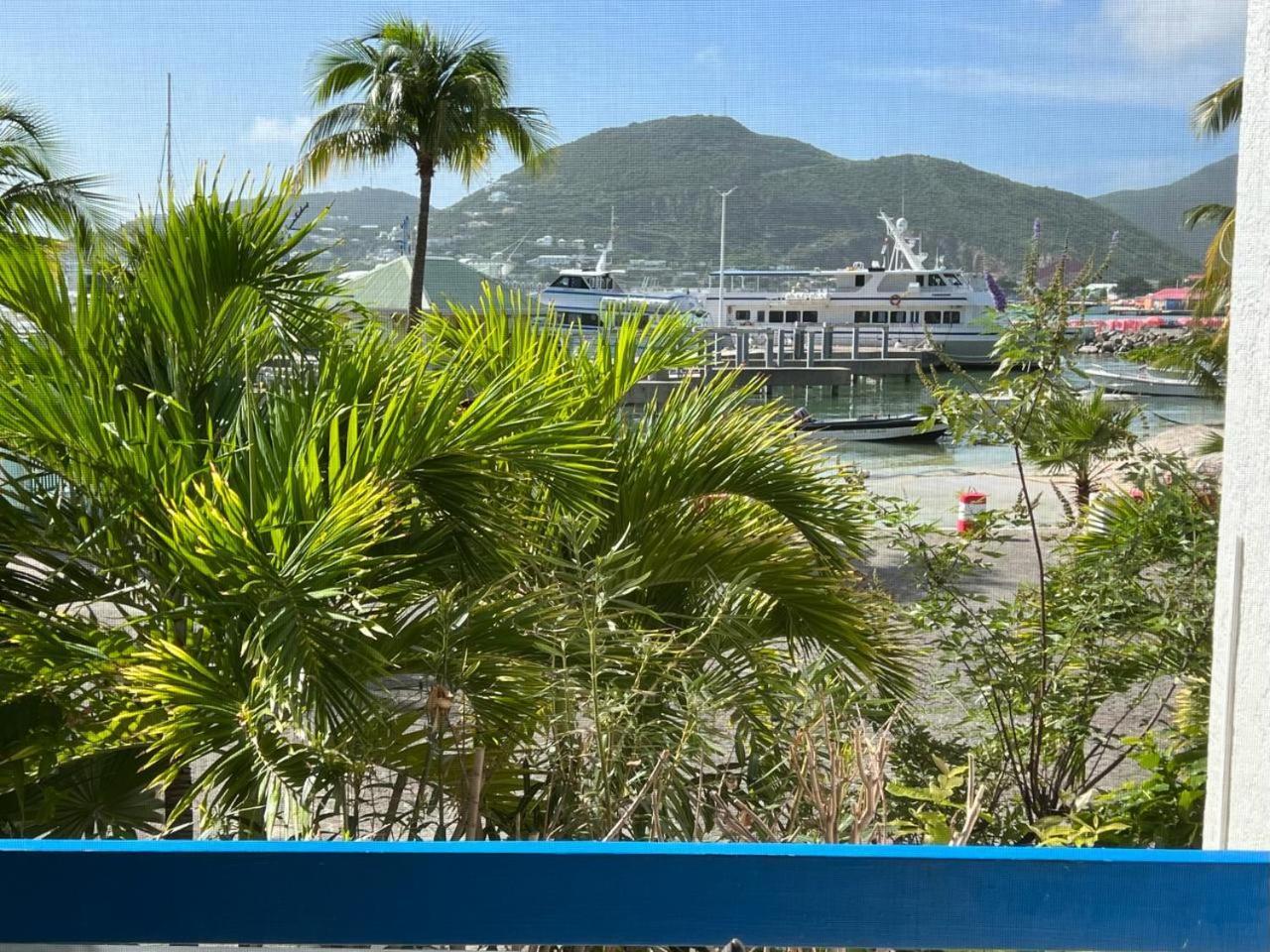 Appartement Neuf En Plein Coeur De Philipsburg فيليبسبورغ المظهر الخارجي الصورة